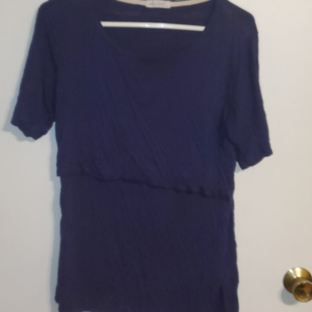 Small show, maternity blue nursing top